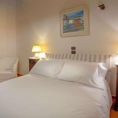 Domus Antiqua Bed & Breakfast สเปลโล ภายนอก รูปภาพ