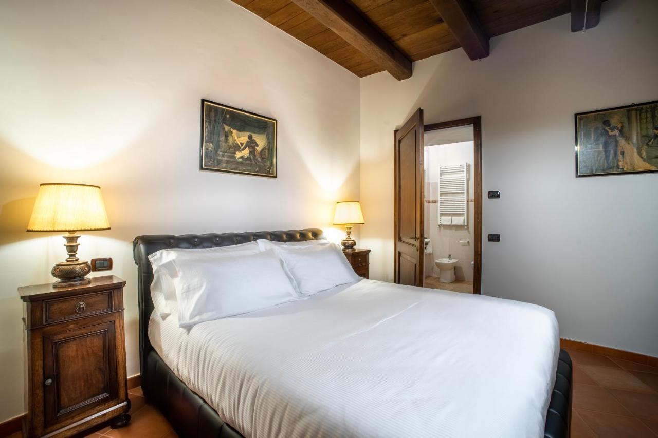 Domus Antiqua Bed & Breakfast สเปลโล ภายนอก รูปภาพ