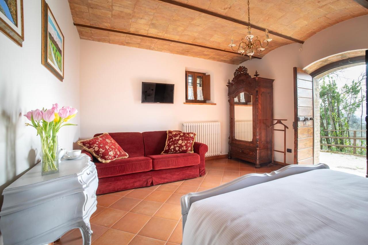 Domus Antiqua Bed & Breakfast สเปลโล ภายนอก รูปภาพ